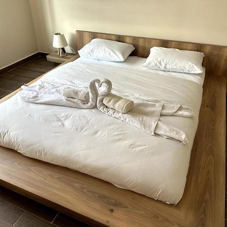 נבשהיר The Suit Residence Daire מראה חיצוני תמונה